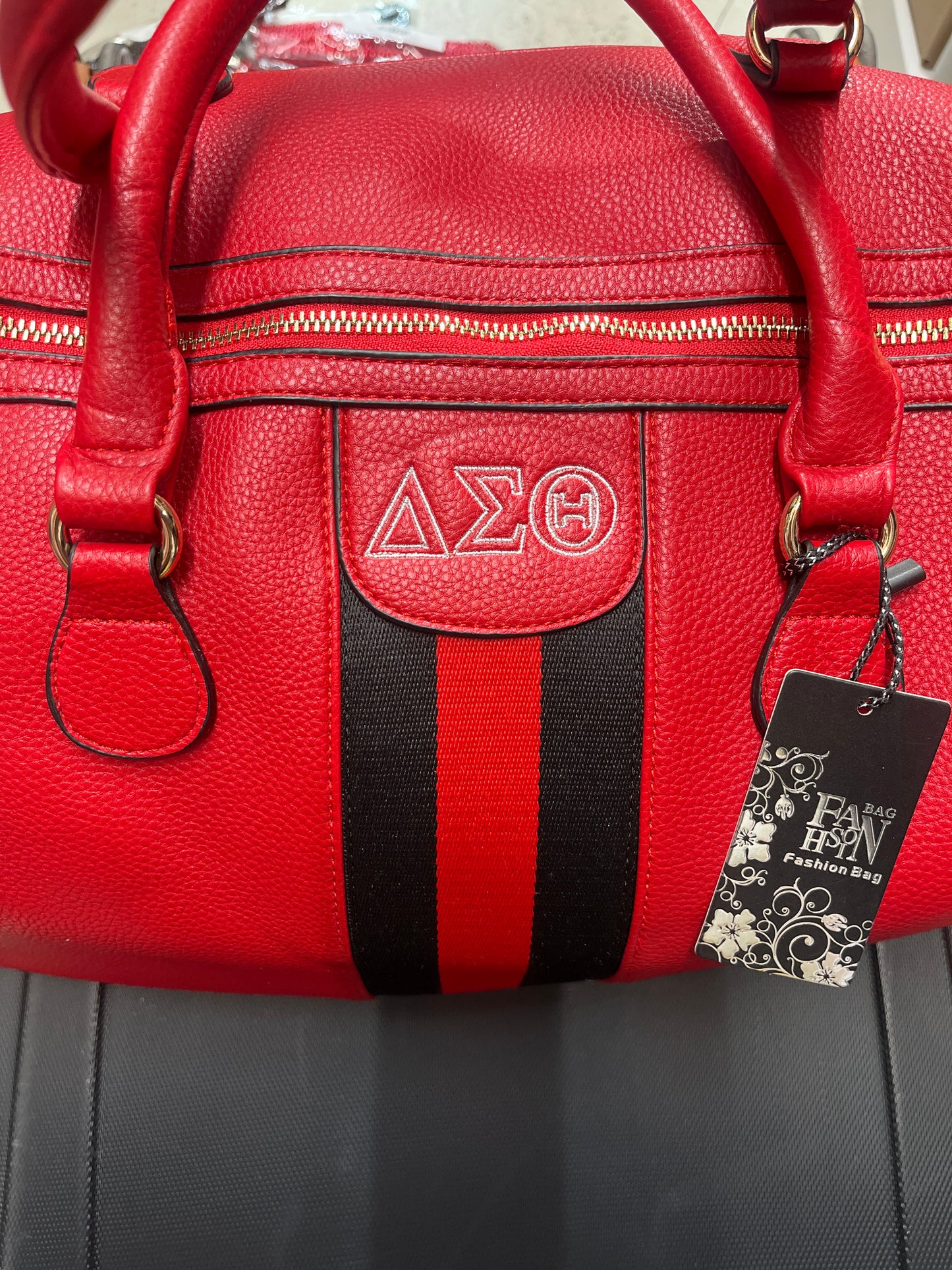 DST Weekender Bag | Delta Sigma Theta