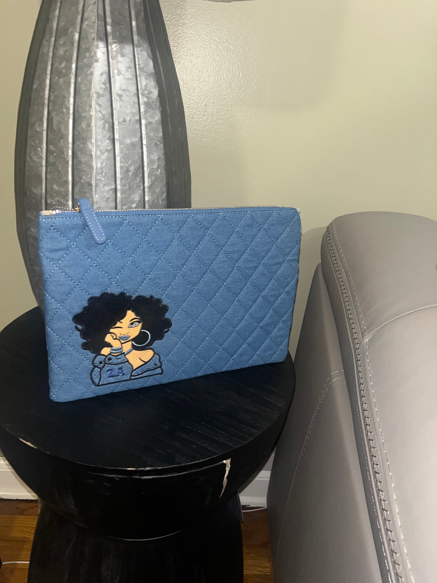 Amicae Holiday gift bundle