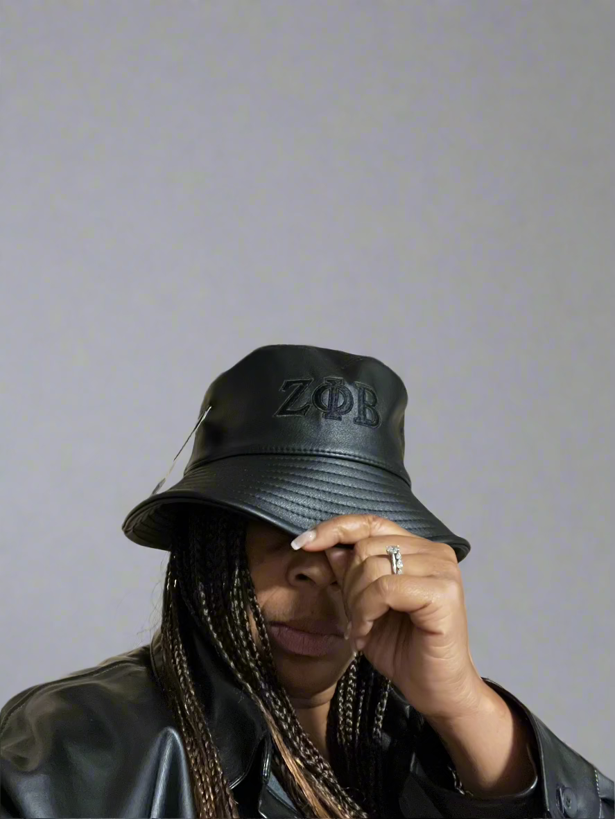 Vegan Leather Bucket hat Zeta version