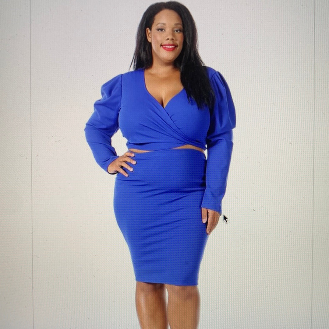 Plus 2 piece royal blue set