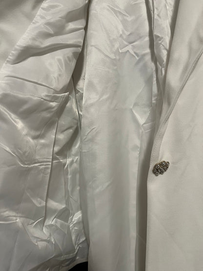 Peek-A-Boo Shield Pearl Button Blazer | Zeta Phi Beta