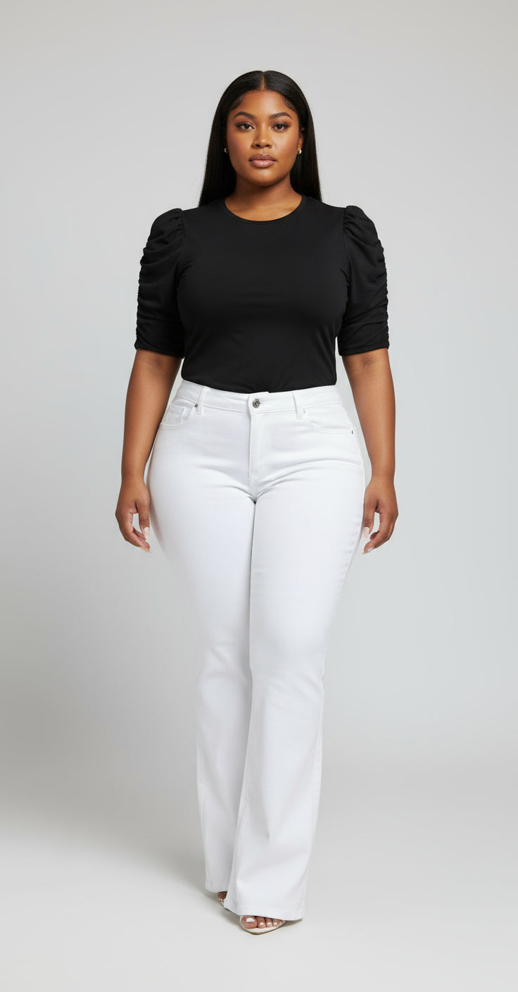High-rise white flare jeans, designed for a flattering fit and effortless polish. Perfect for Greek events, casual outings, or everyday sophistication.