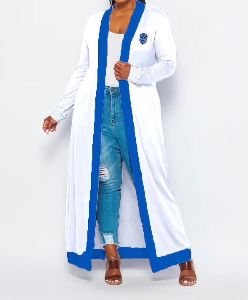 Show off your Zeta pride with the Zeta Duster. This stylish duster is perfect for layering over your favorite outfits, adding elegance and flair for Soror events or everyday wear.